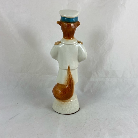 1978 Queen Mary Captain Jim Beam Bottle & Specialty Club Happy 10th Birthday - Picture 5 of 15